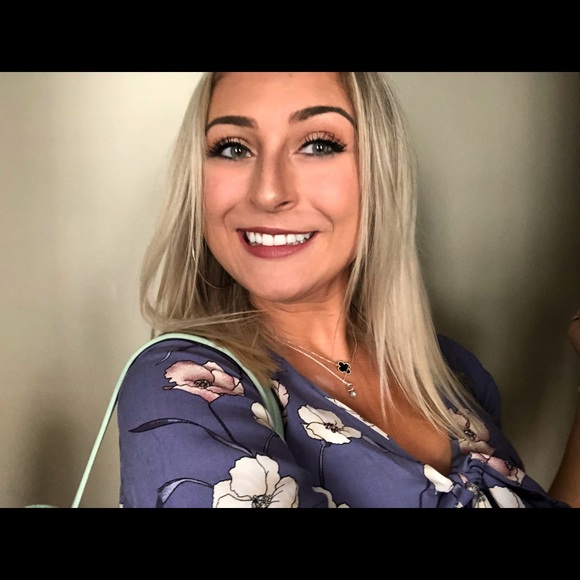 Meet your posher, Bella - Picture 1 of 1